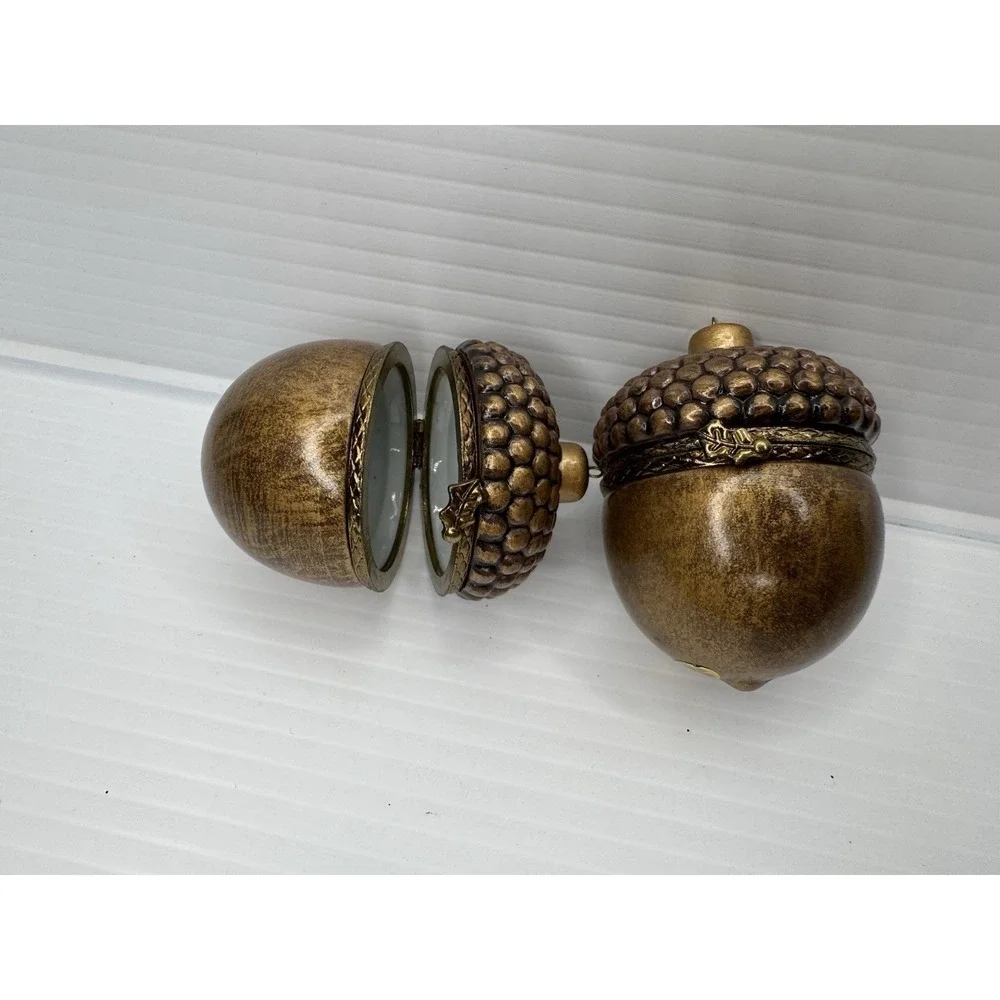Set Of 2 Porcelain Acorn Hinged Trinket Box Ornaments Brown Gold NEW